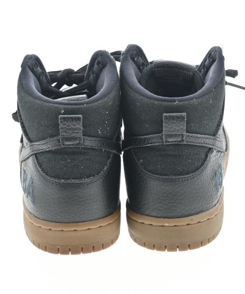 NIKE รองเท้าผ้าใบ