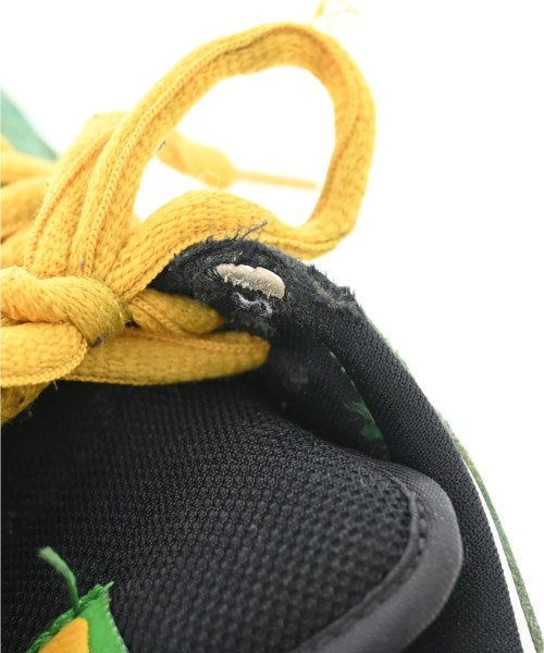 NIKE รองเท้าผ้าใบ