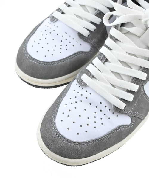NIKE รองเท้าผ้าใบ