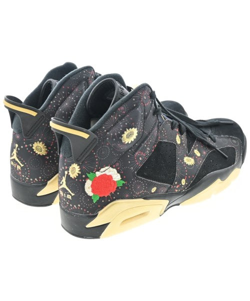 NIKE รองเท้าผ้าใบ