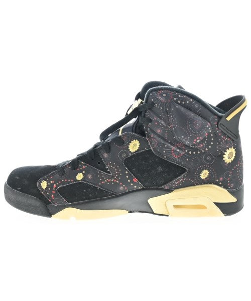 NIKE รองเท้าผ้าใบ