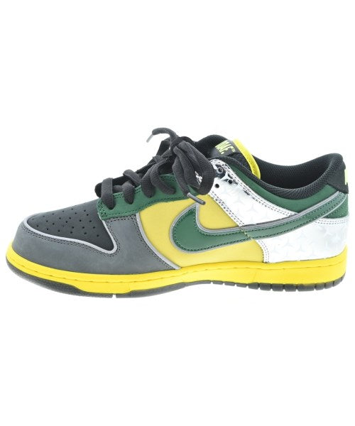 NIKE รองเท้าผ้าใบ