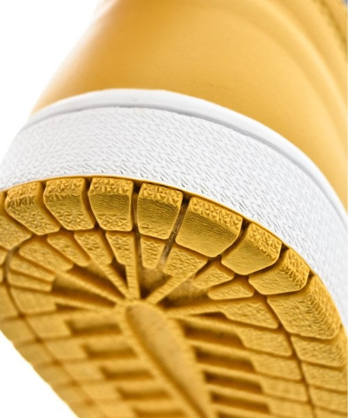 NIKE รองเท้าผ้าใบ