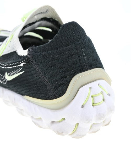 NIKE รองเท้าผ้าใบ