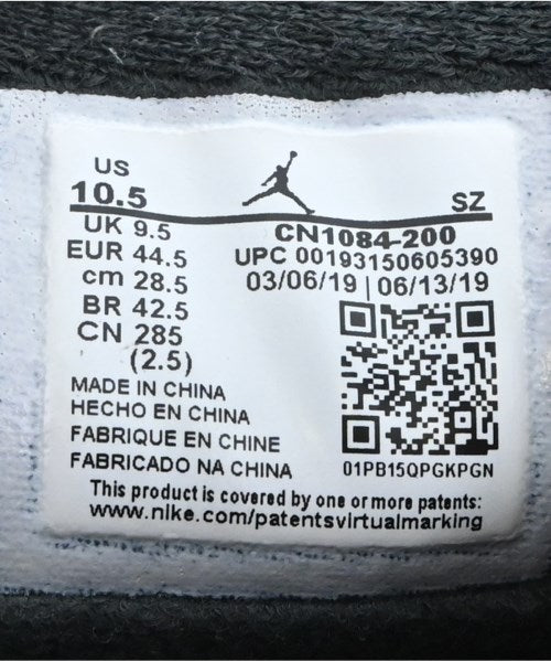 NIKE รองเท้าผ้าใบ