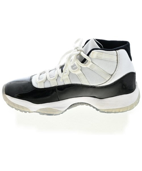 NIKE รองเท้าผ้าใบ