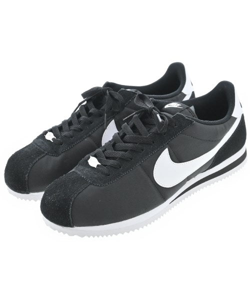 NIKE รองเท้าผ้าใบ