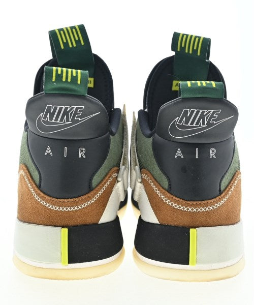 NIKE รองเท้าผ้าใบ