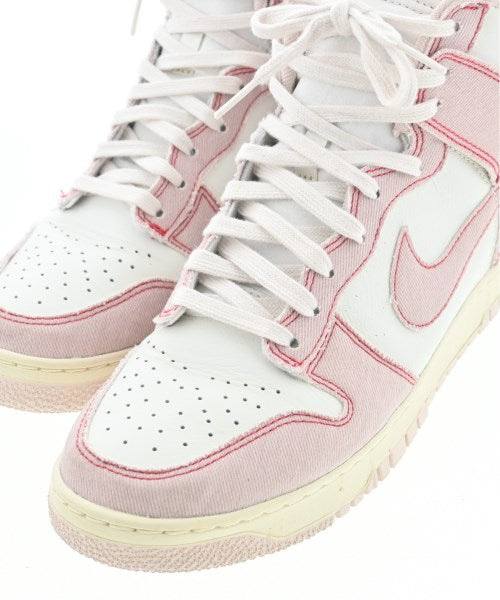 NIKE รองเท้าผ้าใบ