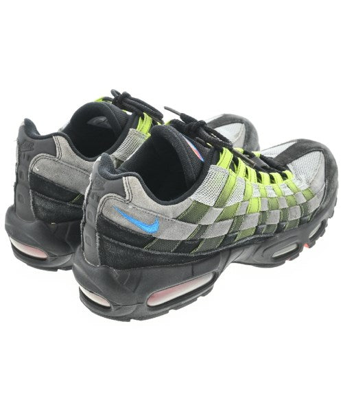 NIKE รองเท้าผ้าใบ
