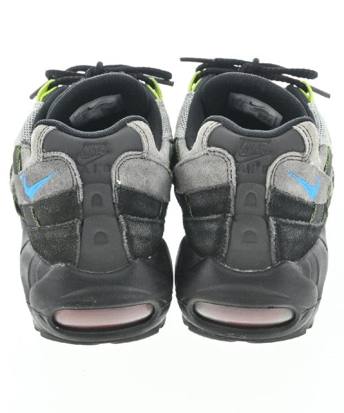 NIKE รองเท้าผ้าใบ