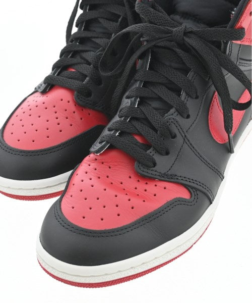 NIKE รองเท้าผ้าใบ