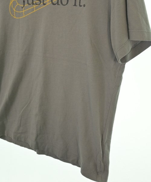 NIKE เสื้อยืด/เสื้อท็อปส์