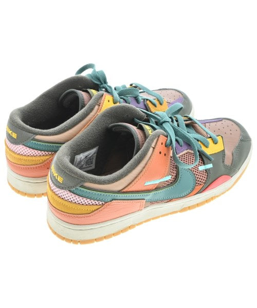 NIKE รองเท้าผ้าใบ