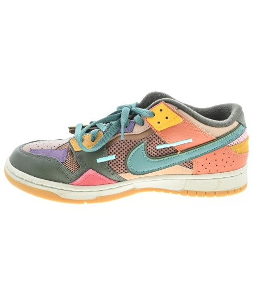 NIKE รองเท้าผ้าใบ