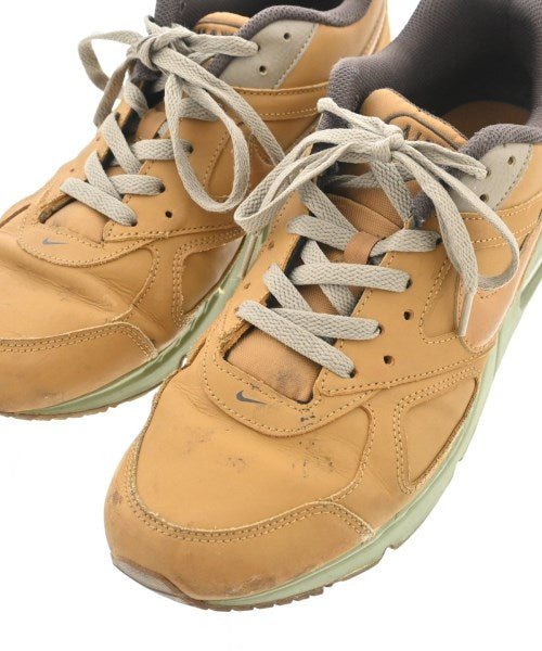 NIKE รองเท้าผ้าใบ