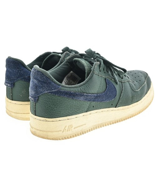 NIKE รองเท้าผ้าใบ