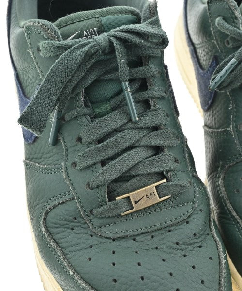 NIKE รองเท้าผ้าใบ