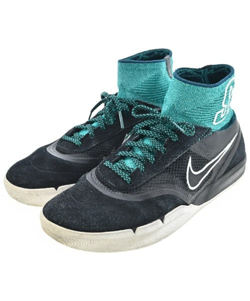 NIKE รองเท้าผ้าใบ