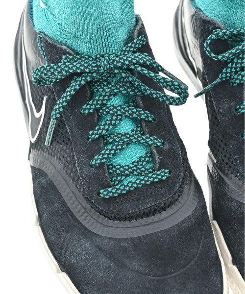 NIKE รองเท้าผ้าใบ