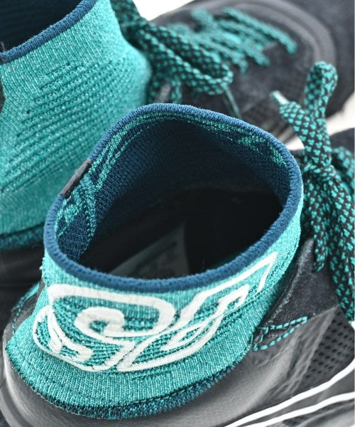 NIKE รองเท้าผ้าใบ