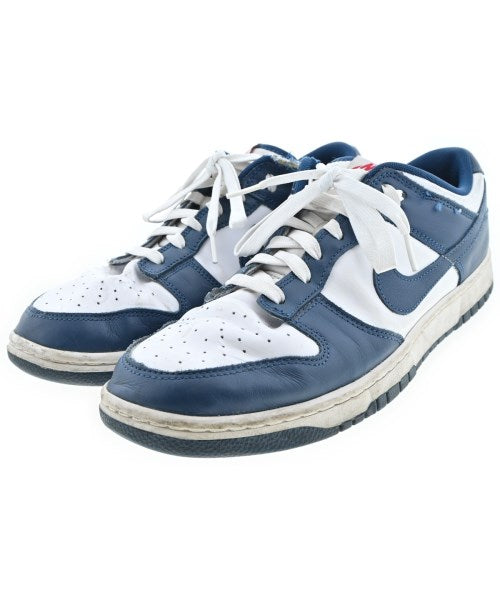 NIKE รองเท้าผ้าใบ