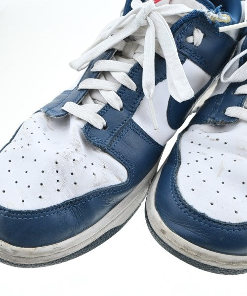 NIKE รองเท้าผ้าใบ