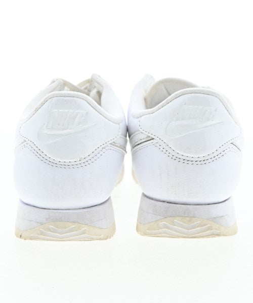 NIKE รองเท้าผ้าใบ
