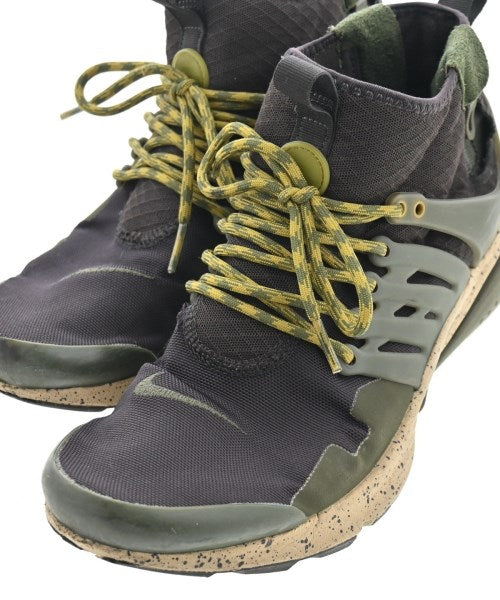 NIKE รองเท้าผ้าใบ
