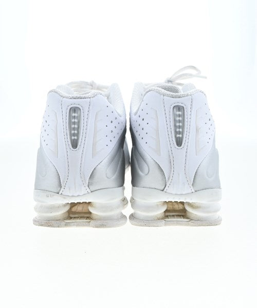 NIKE รองเท้าผ้าใบ