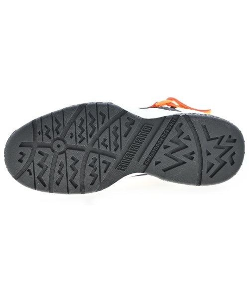 NIKE รองเท้าผ้าใบ