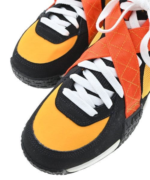 NIKE รองเท้าผ้าใบ