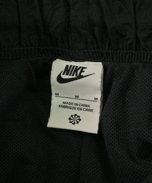 NIKE กางเกงขาสั้น