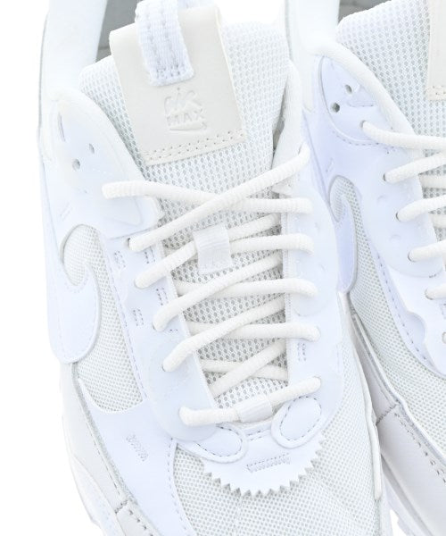 NIKE รองเท้าผ้าใบ