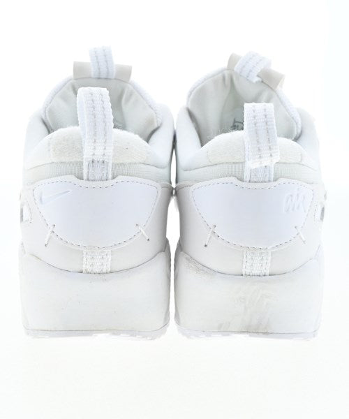 NIKE รองเท้าผ้าใบ