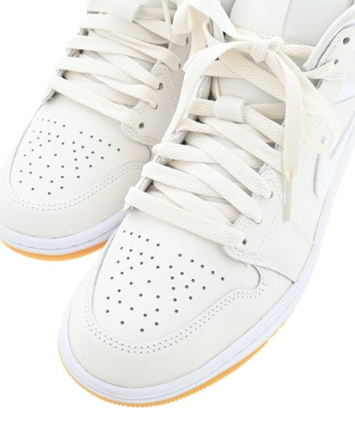 NIKE รองเท้าผ้าใบ