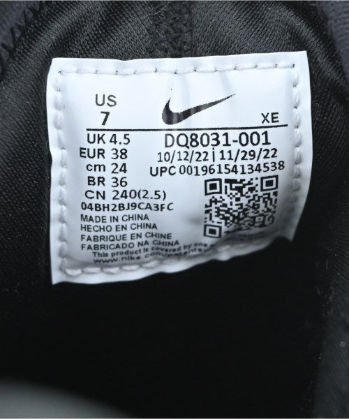 NIKE รองเท้าผ้าใบ