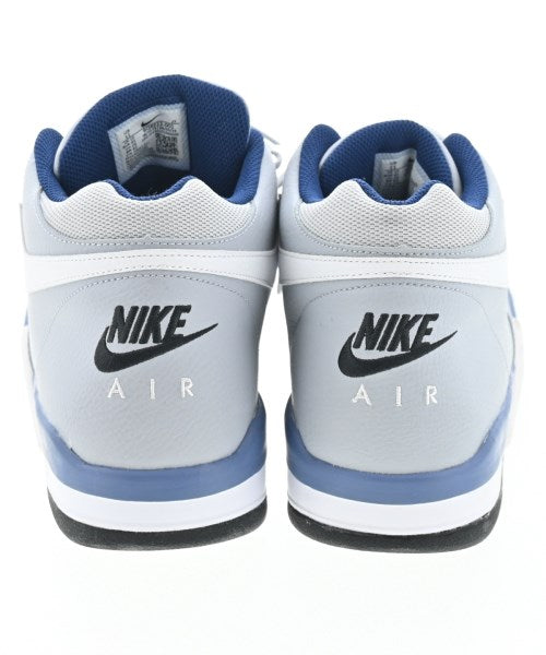 NIKE รองเท้าผ้าใบ