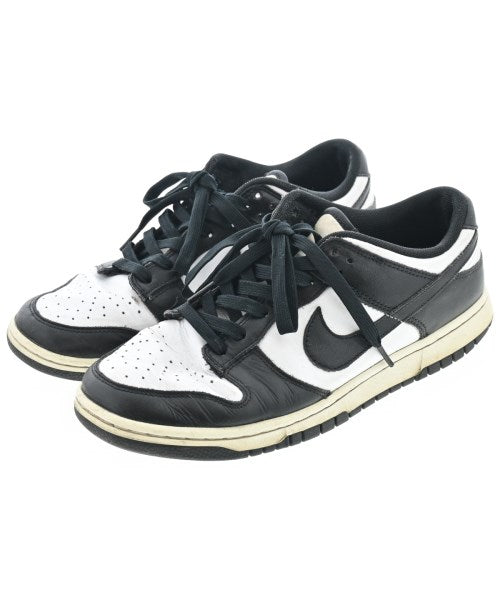 NIKE รองเท้าผ้าใบ
