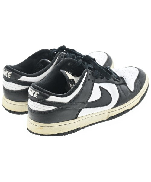 NIKE รองเท้าผ้าใบ