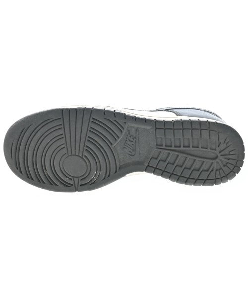 NIKE รองเท้าผ้าใบ
