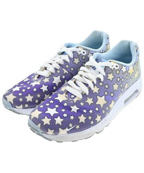 NIKE รองเท้าผ้าใบ