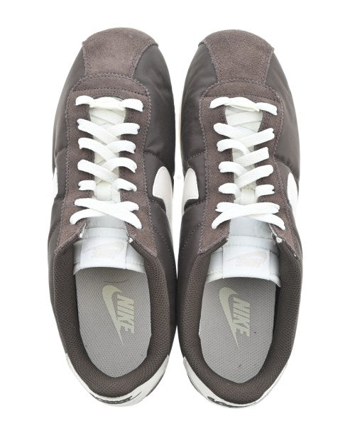 NIKE รองเท้าผ้าใบ
