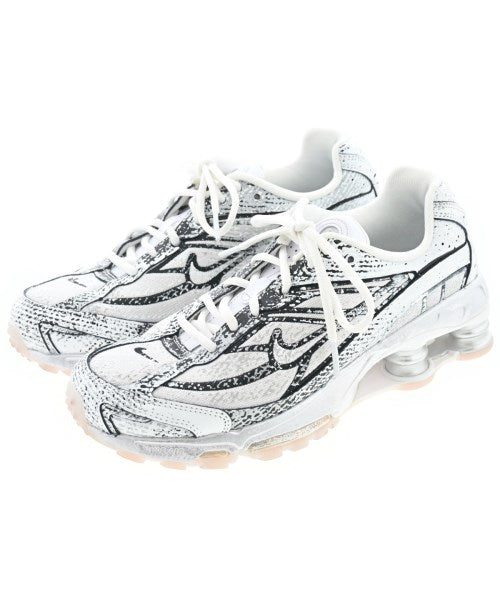 NIKE รองเท้าผ้าใบ