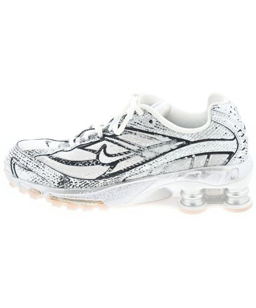 NIKE รองเท้าผ้าใบ