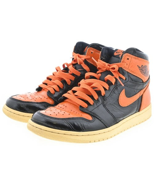 NIKE รองเท้าผ้าใบ