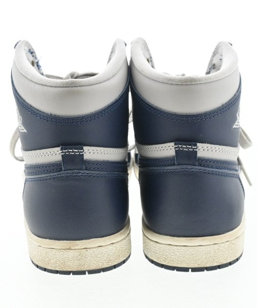NIKE รองเท้าผ้าใบ