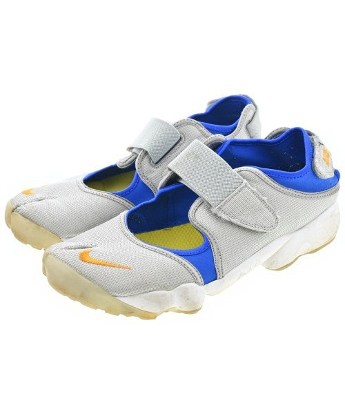 NIKE รองเท้าผ้าใบ