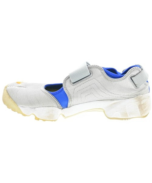 NIKE รองเท้าผ้าใบ