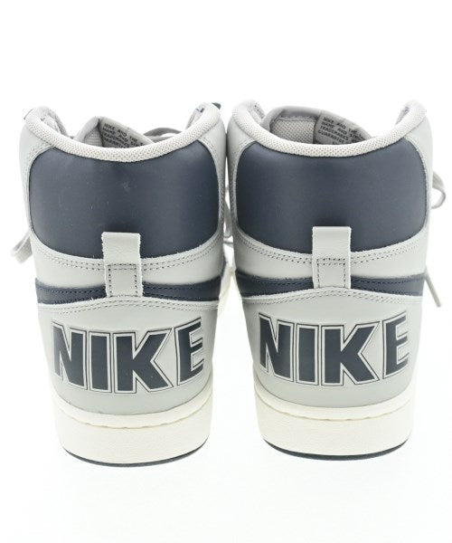 NIKE รองเท้าผ้าใบ